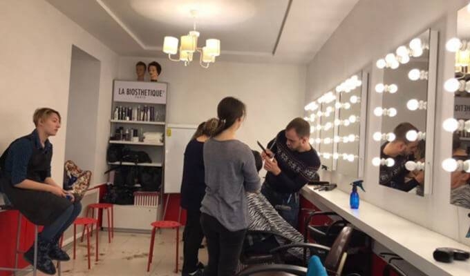 Салон-парикмахерская с прибылью 900 000 руб