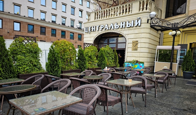 Раскрученное кафе на известном фудкорте Москвы
