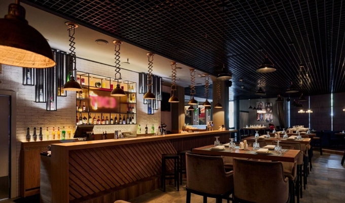 Ресторан кальяная-караоке-бар с многолетней историей