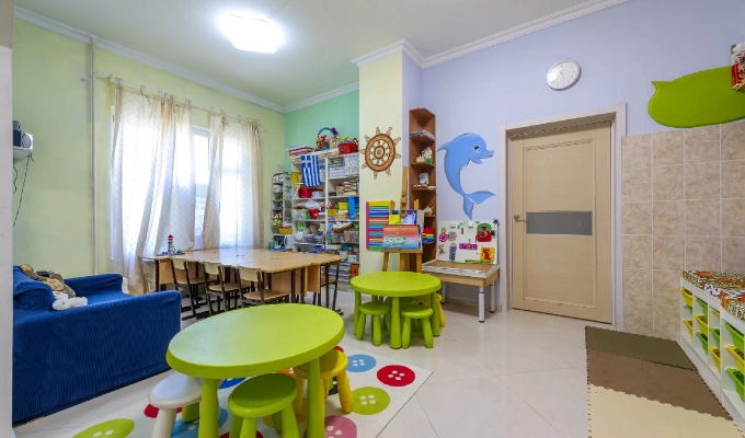 Детский сад с набранными группами в жилом районе Москвы