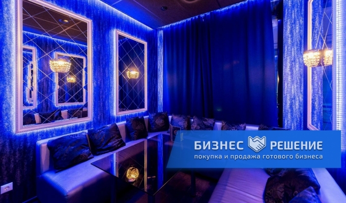 Успешный ночной клуб-бар в центре Санкт-Петербурга