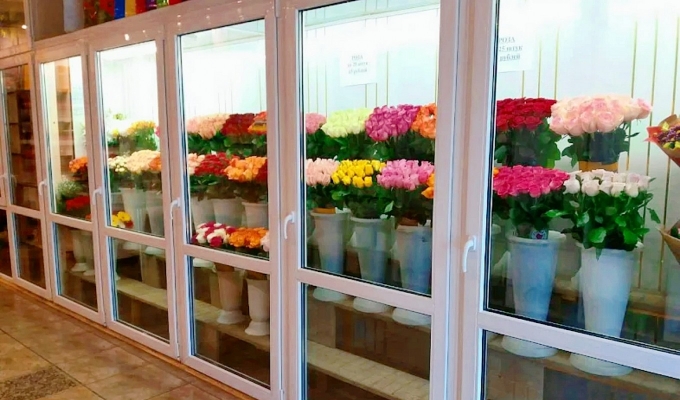 Успешный цветочный магазин с постоянным трафиком клиентов