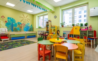 Укомплектованный детский клуб с мини-садом в хорошем районе