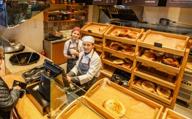 Популярная чайхана-пекарня в выгодной локации