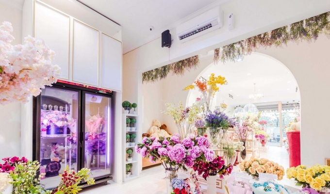 Цветочный магазин известного бренда с высокой прибылью