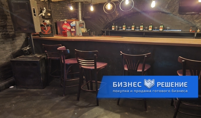 Продается популярный бар-клуб в центре Питера