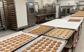 Продажа прибыльной кондитерской с контрактами в торговые сети