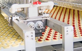 Кондитерская фабрика с инновационным оборудованием и лабораторией.