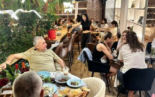 Современный ресторан грузинской кухни