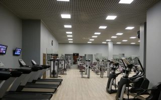Современный фитнес клуб