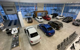 Автосалон с годовой прибылью 20 млн рублей
