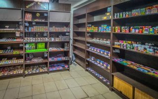 Табачный магазин всего в 1 минуте ходьбы от метро