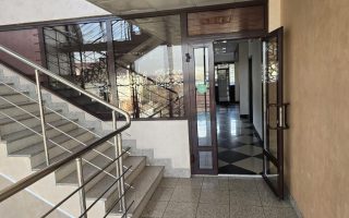 Автосервис со зданием в собственности