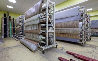 Торговый дом с производственной площадкой