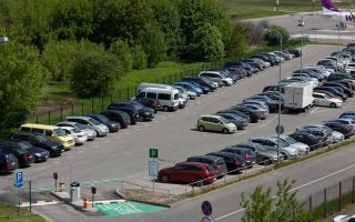 Сеть охраняемых автостоянок в престижных районах