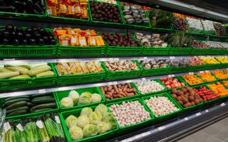 Комплексный бизнес: продуктовый магазин, табачный отдел и точка по продаже шаурмы