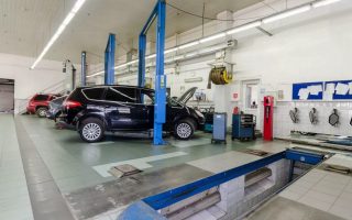 Автосepвис с большой площадью