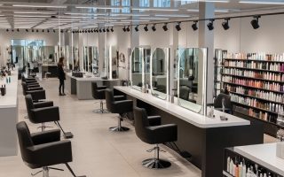 Салон красоты в 3 минутах ходьбы от метро