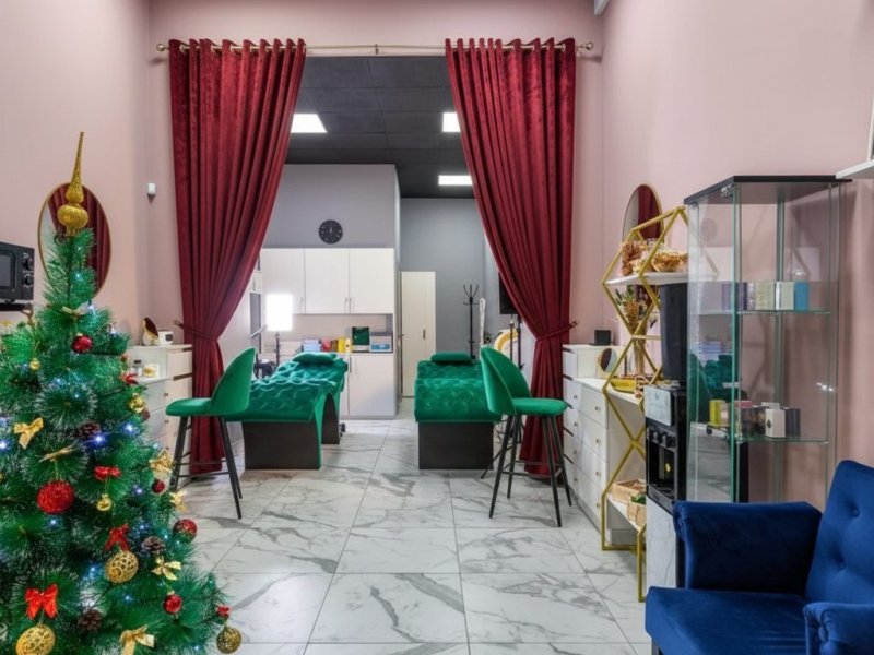 Успешный салон красоты с медийными клиентами