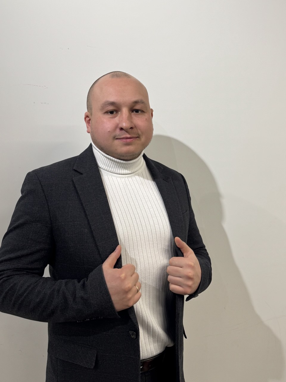 Андрей Логвинов