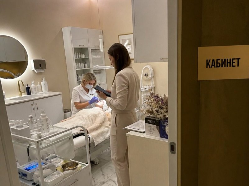 Косметологический центр. Прибыль 370к